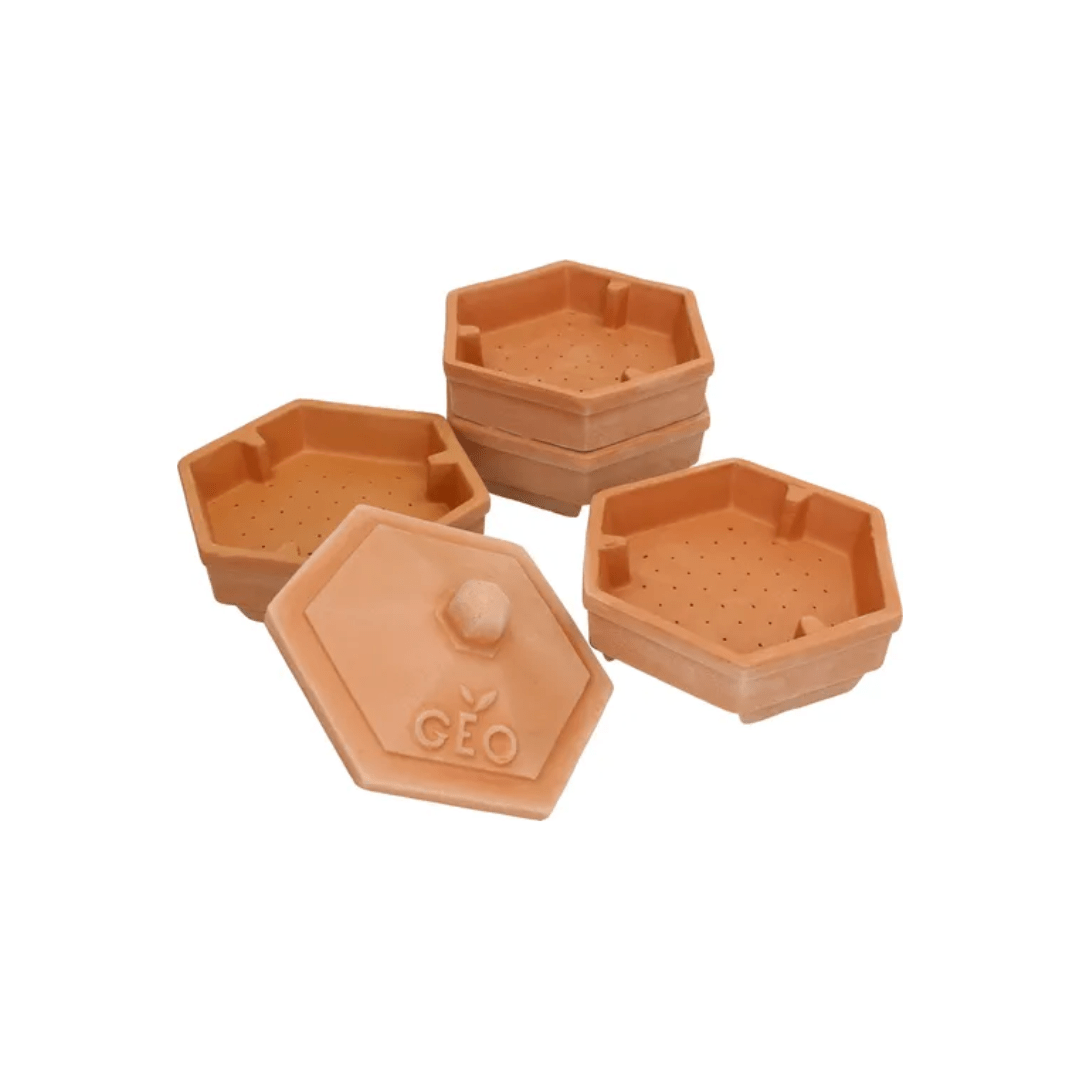 GEO Terra Cotta Sprouter - Ritchie Feed & Seed Inc.