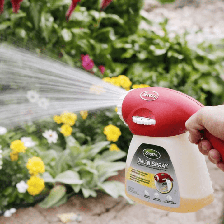 Scotts® Dial N Spray® Hose-End Applicator - Ritchie Feed & Seed Inc.