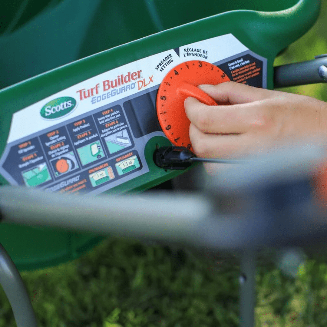 Scotts® Turf Builder® Edgeguard® DLX Broadcast Spreader - Ritchie Feed ...